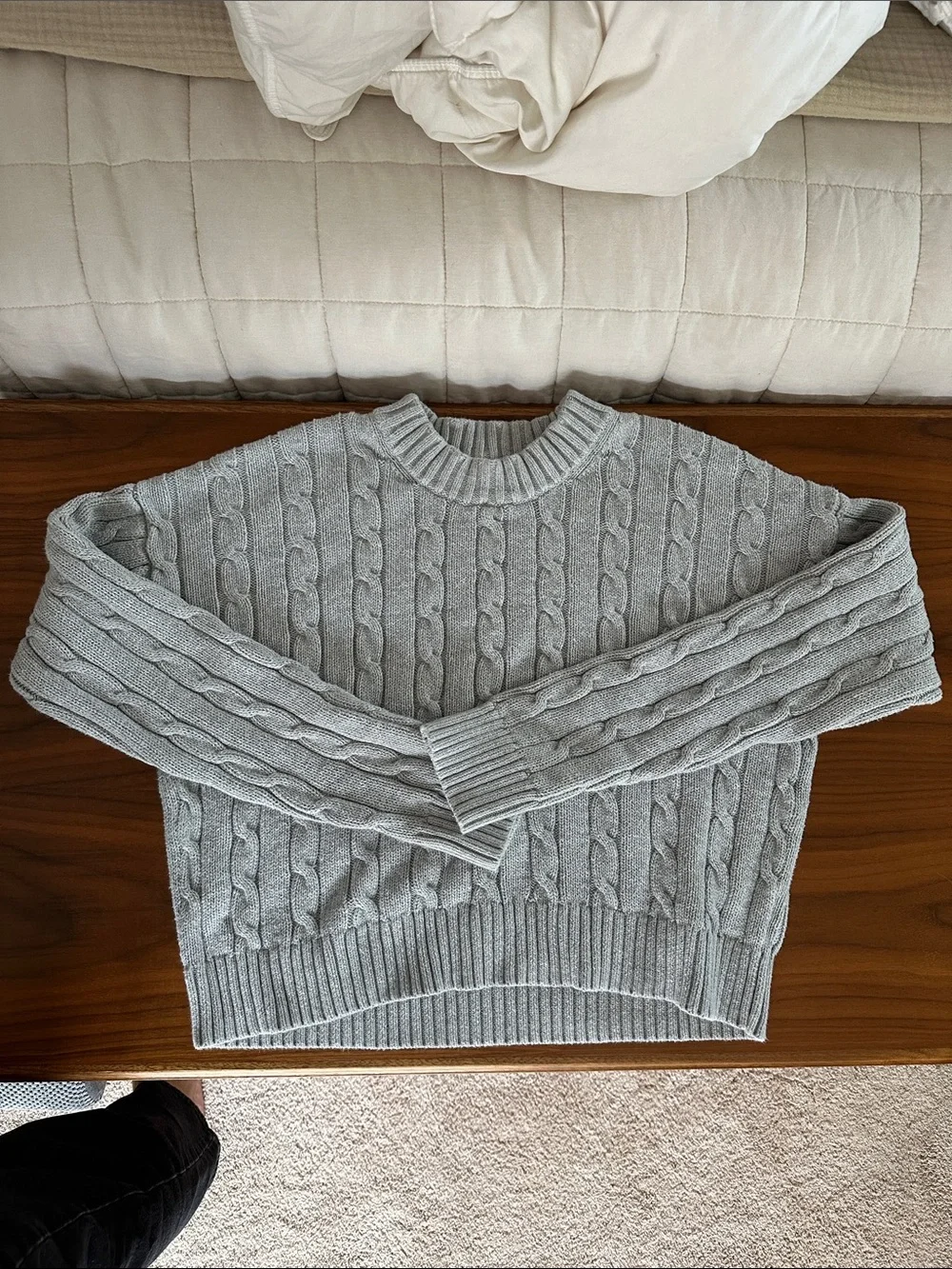 GAP Cable Knit Crewneck Sweater in Light Gray M